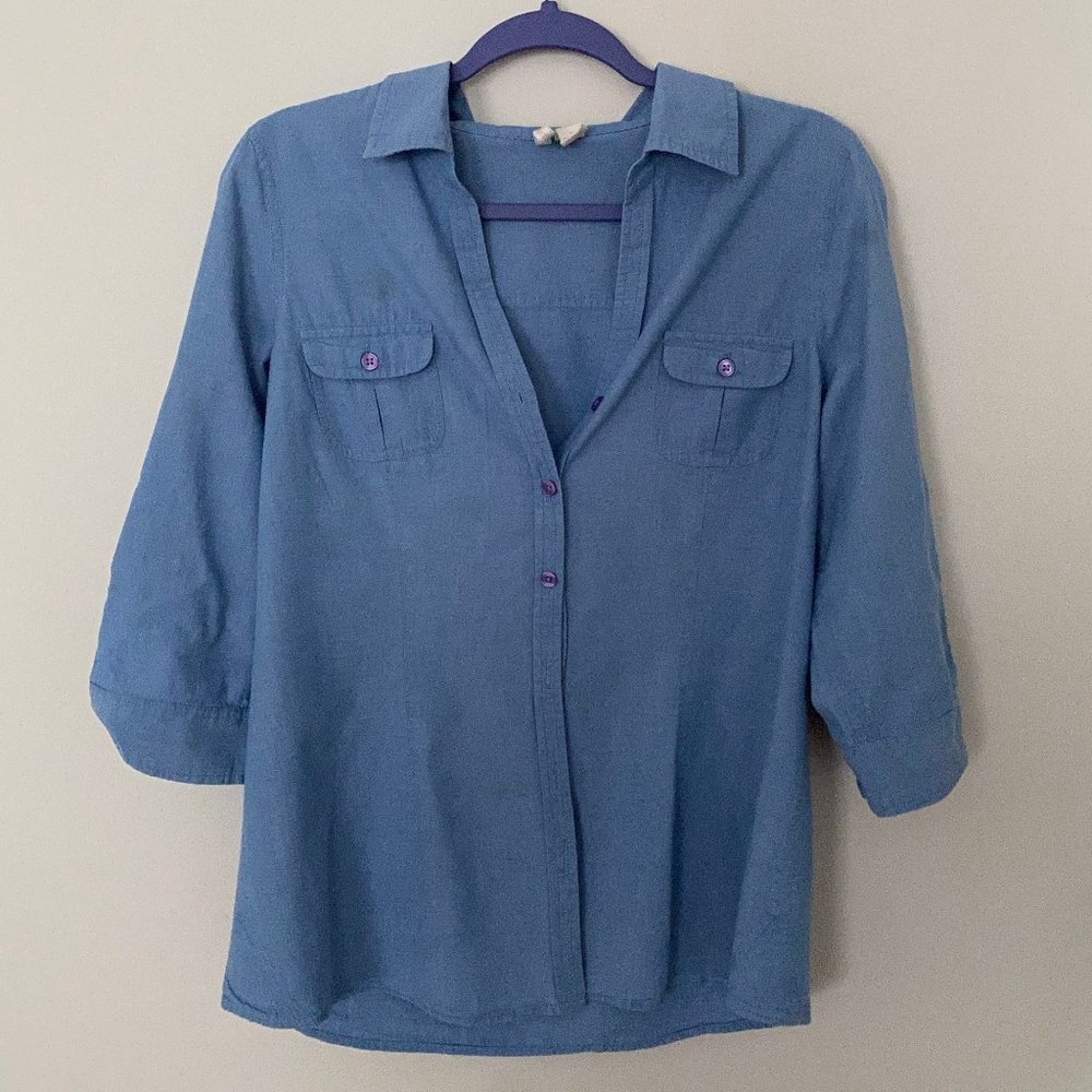 blue button up top with 3/4 length sleeve
